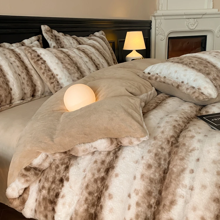 【巢尔】美拉德波点仿兔兔毛绒四件套高级感加厚被套床单床品