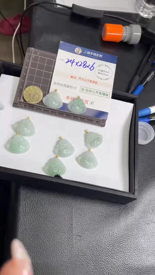 翡翠挂件18K金镶嵌佛公FL06多样性发其一CP配绳