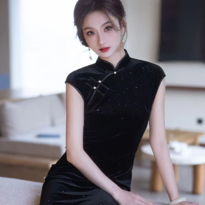 【青未了】2025春夏新款金钻黑绒气质时尚日常修身显瘦夏季中式旗袍