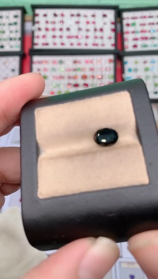 裸石尖晶石2.1ct