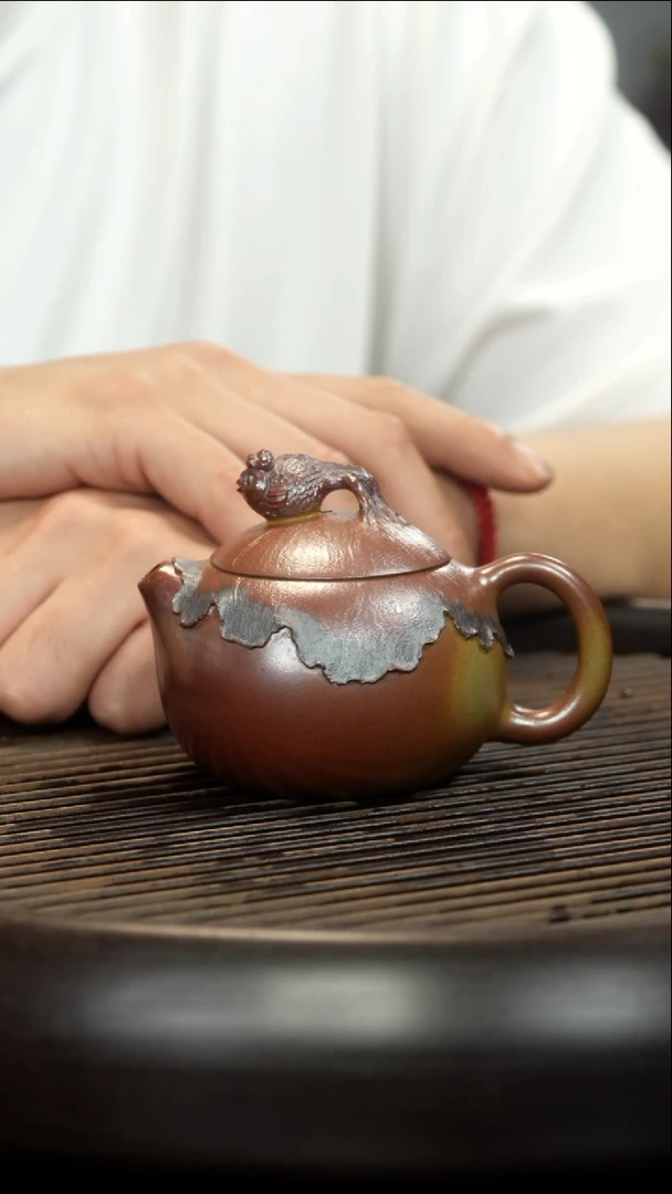 茶壶紫砂柴烧 金玉满堂西施壶 金鱼钮