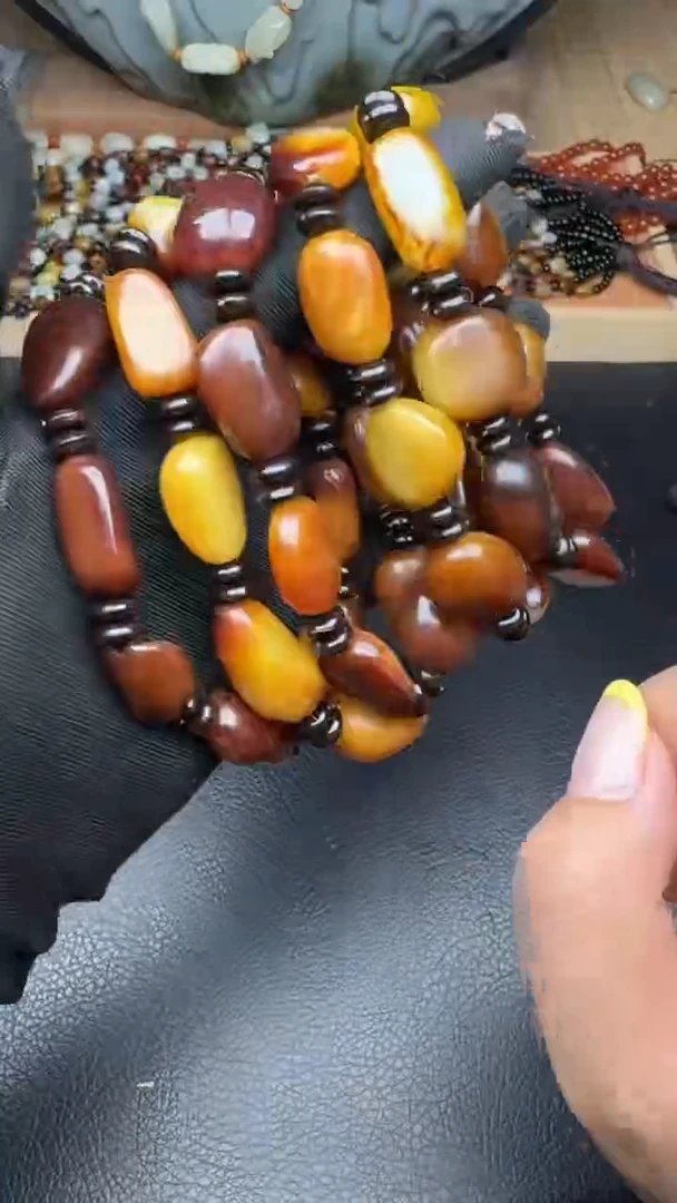 和田玉未镶嵌珠宝半成品新疆和田玉多样性发货一条