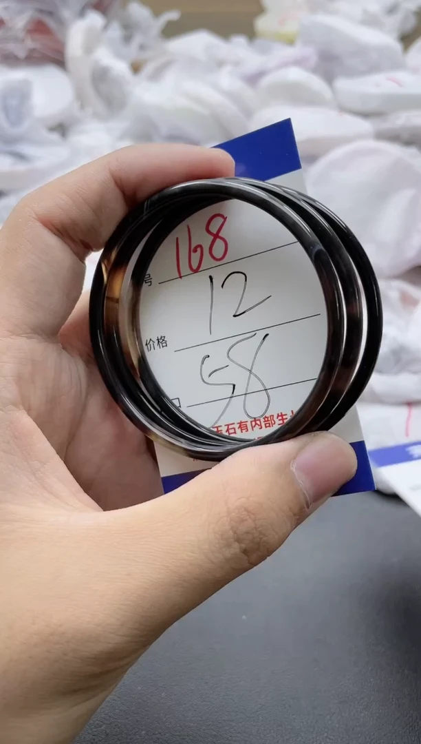 【闪购商品】玛瑙/玉髓手镯未镶嵌168