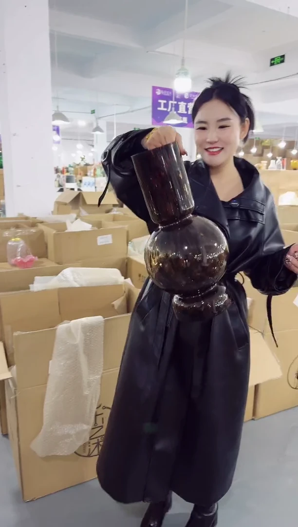 【闪购商品】无铅玻璃UU外贸仓-微瑕花瓶--J29QZ