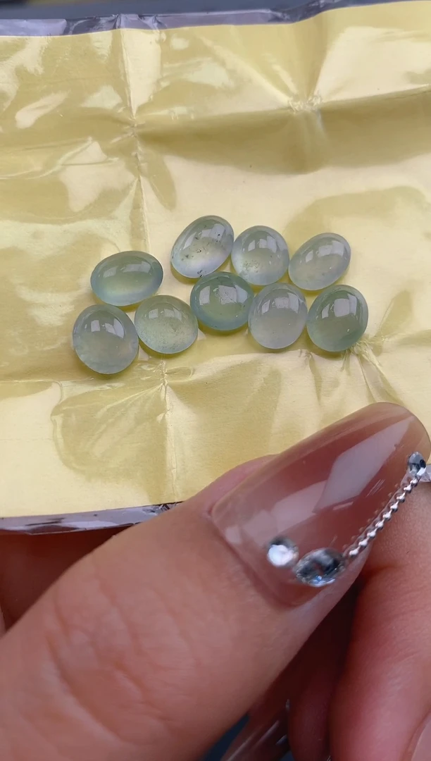 翡翠裸石天然翡翠蛋面18