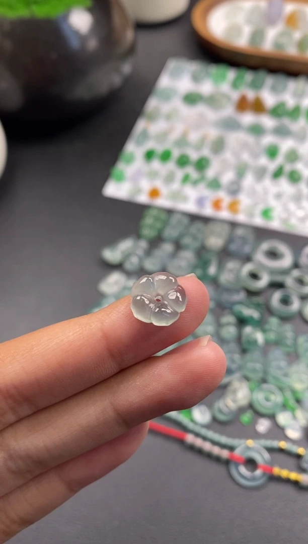 散珠翡翠冰种花花