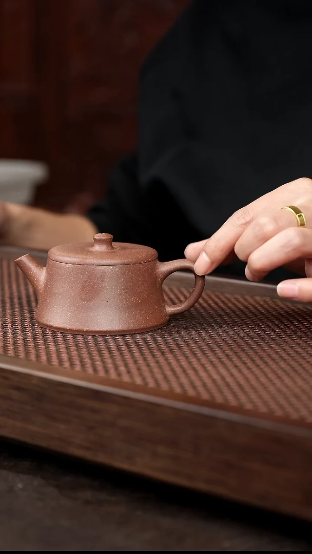 茶壶紫砂老紫泥微瑕云筑