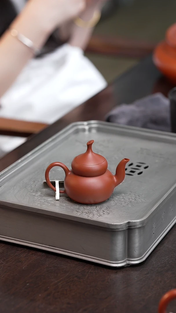 茶壶朱泥建**行全手工潮州手拉壶