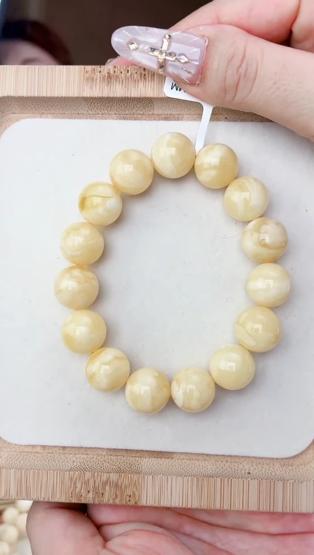 裸石蜜蜡未镶嵌手串