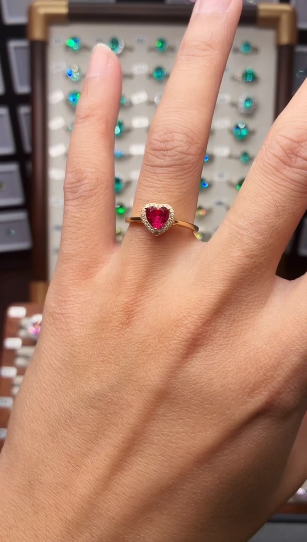 银S925镶嵌戒指红宝石1888