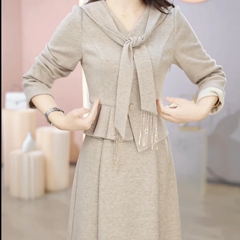 B181【连衣裙】2025秋季新款时尚优雅气质修身围巾领假两件连衣裙