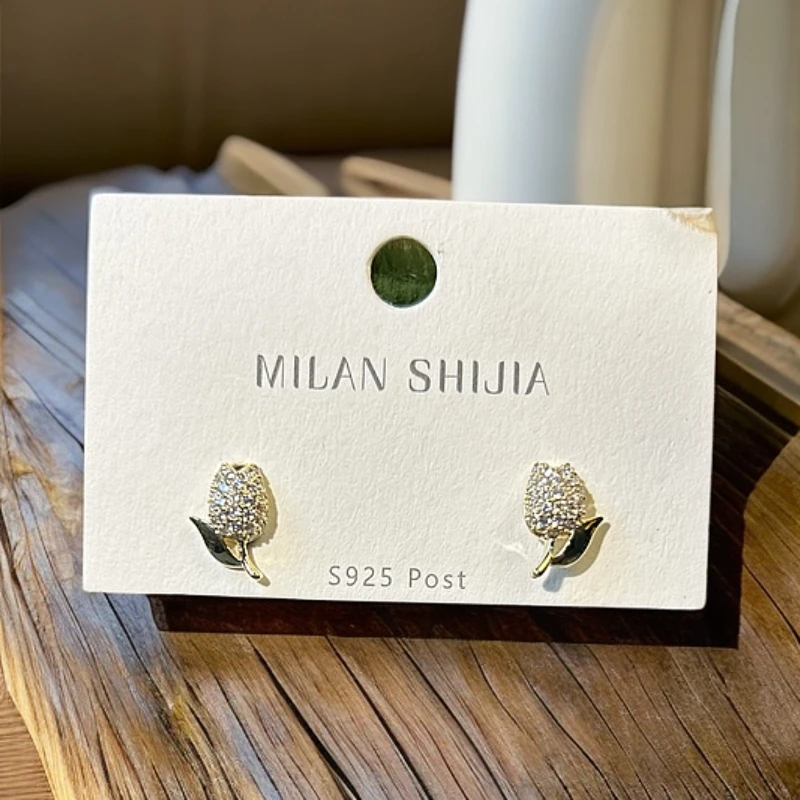 合金仿水晶耳饰 耳饰日韩个性极简风女小众耳钉灵动金色百搭镶钻