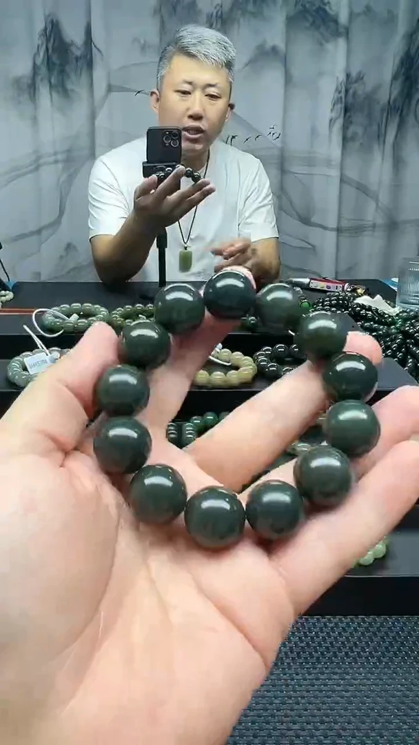 手串未镶嵌和田玉且末蓝卡18纯天然拍一发一