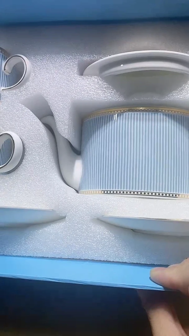 【闪购商品】瓷片锅碗瓢盆一件不剩