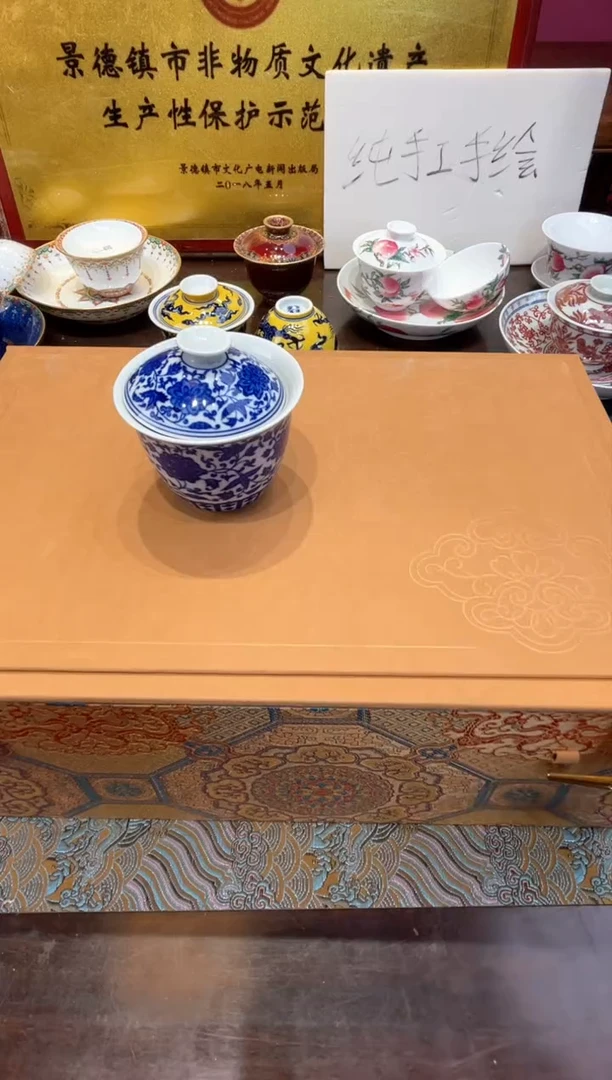 摆件景德镇手工手绘陶瓷