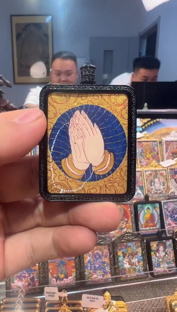 吊坠福利背卡多多