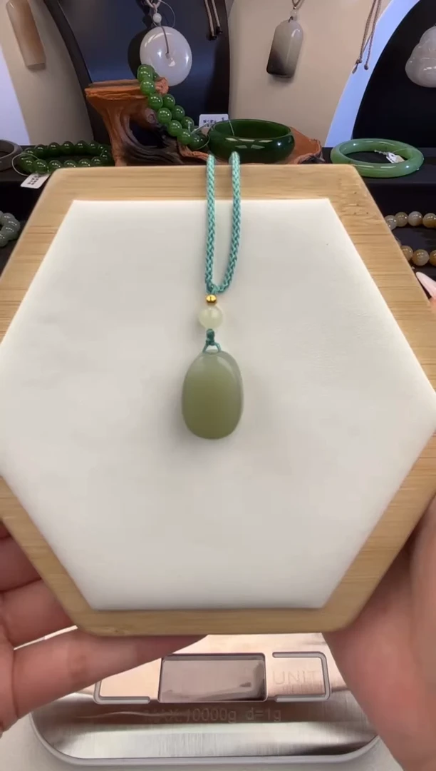 吊坠(不含链)未镶嵌和田玉99