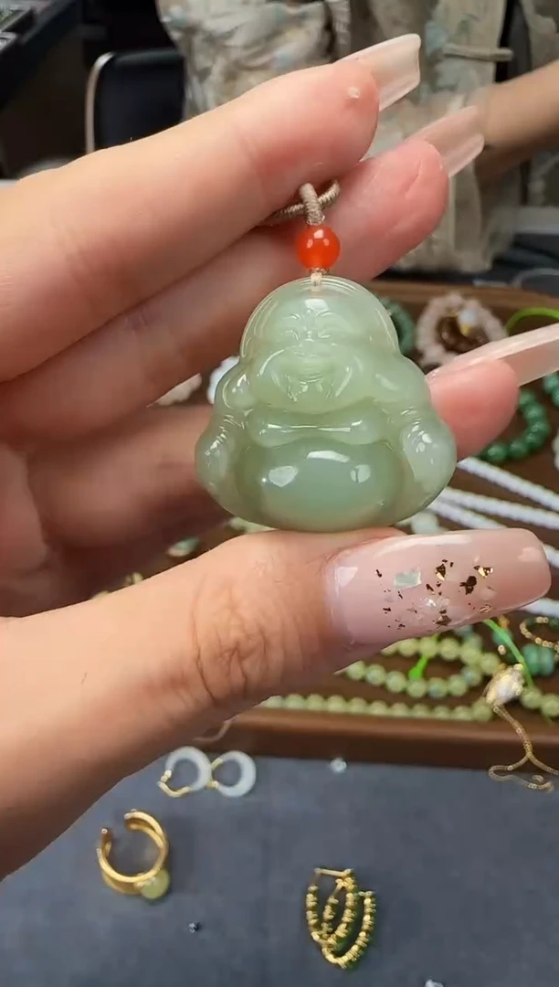 和田玉未镶嵌吊坠(不含链)1
