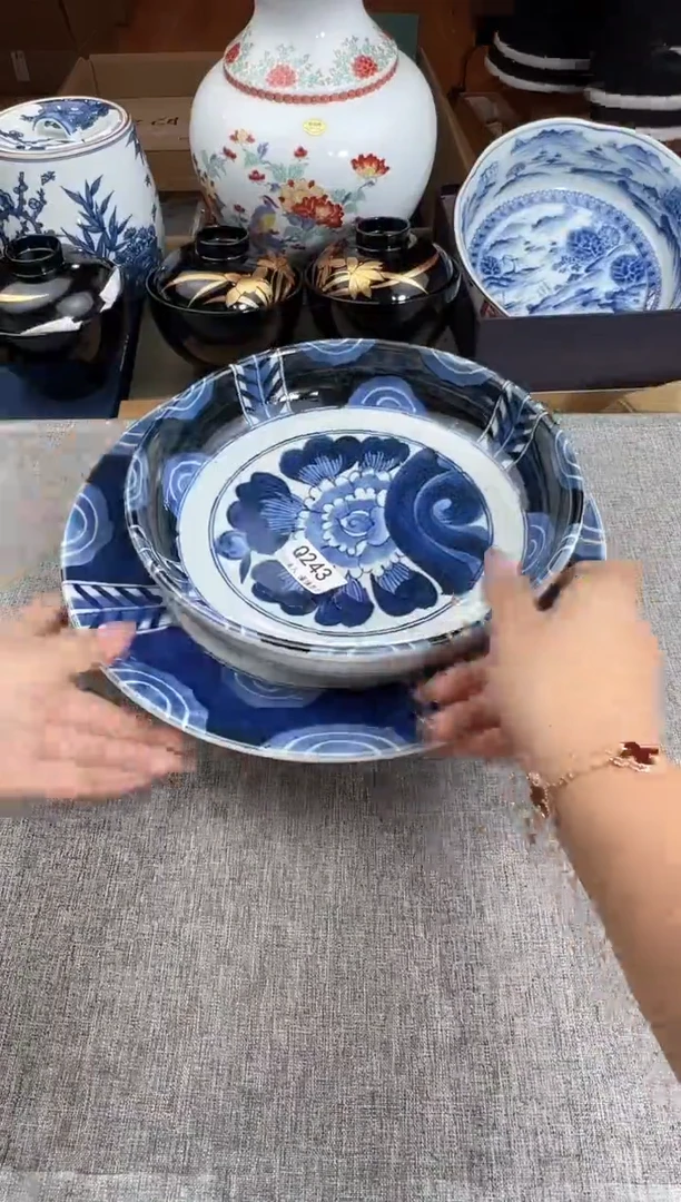 瓷片心*哥243q