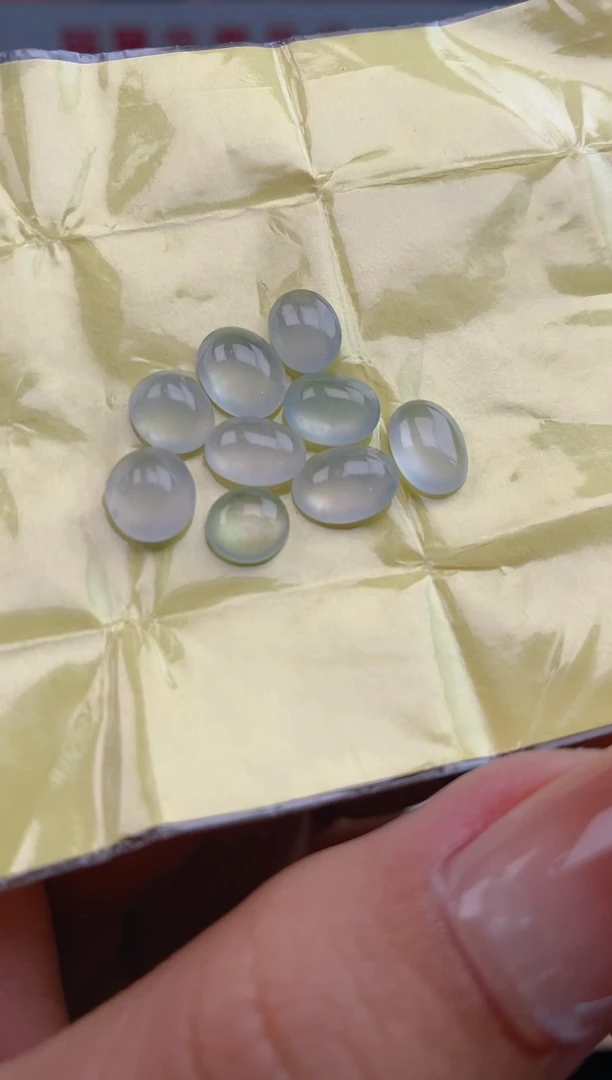 翡翠裸石天然翡翠蛋面63