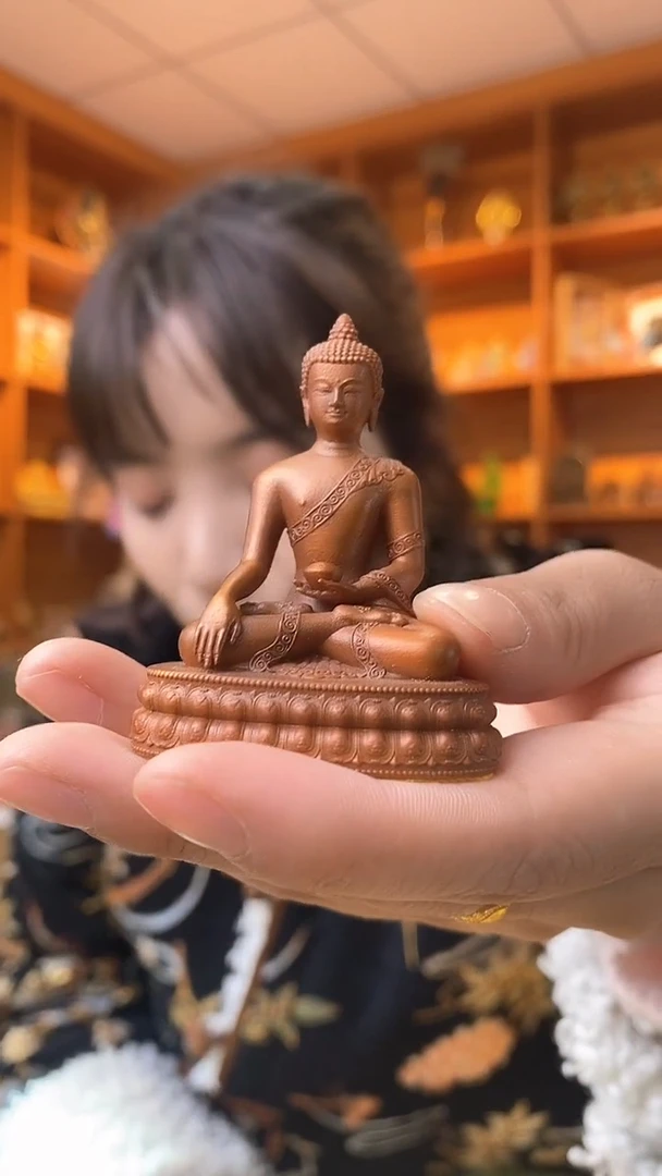 【闪购商品】泥塑释迦-与实物略有差异介意者慎拍