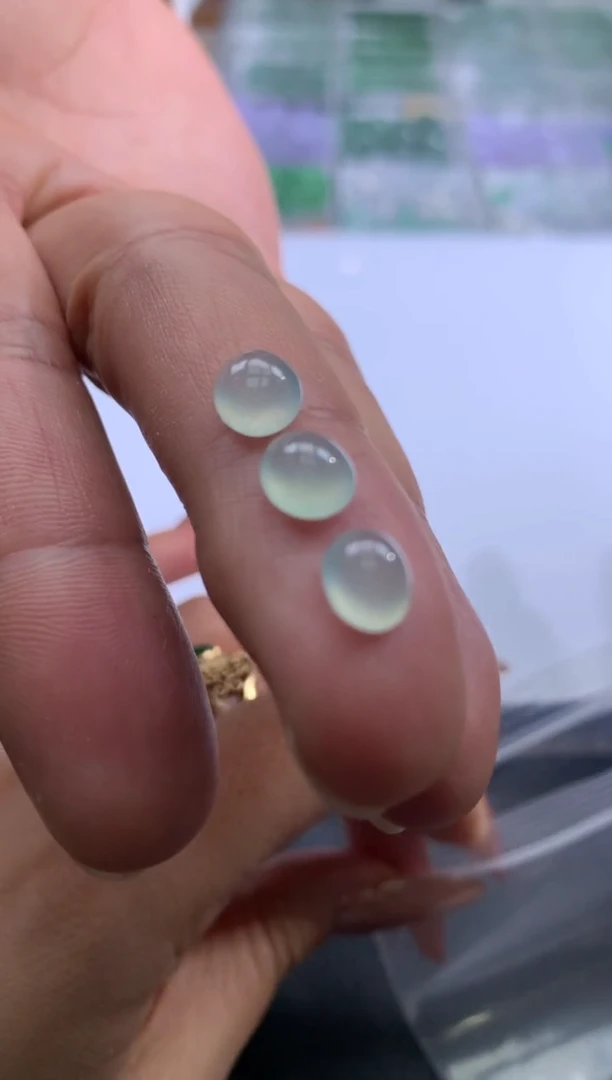 【闪购商品】定制翡翠未镶嵌翡翠