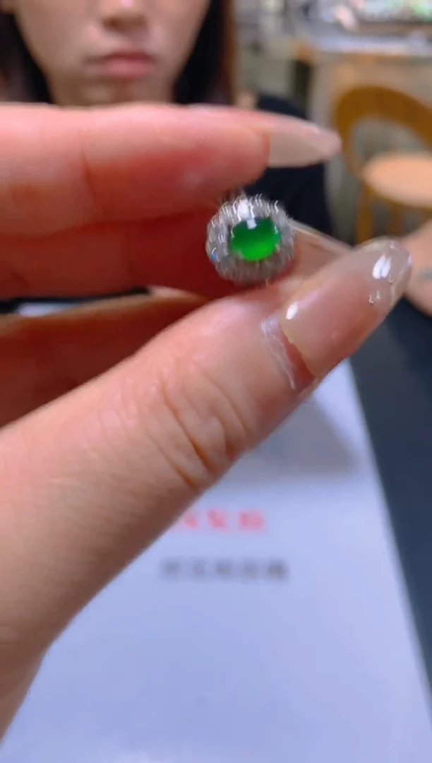 未镶嵌戒指翡翠多样性发一