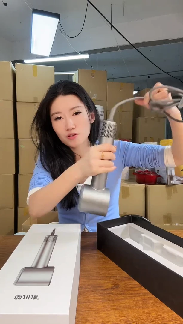 小狐狸瓷器哇哇哇
