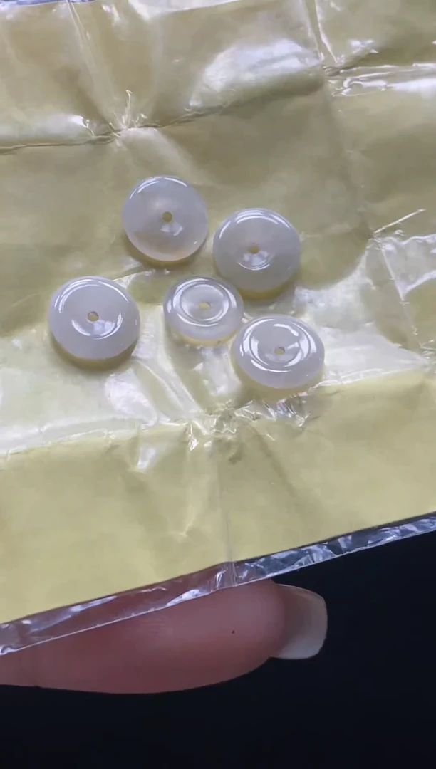 翡翠散珠天然翡翠裸石蛋面11