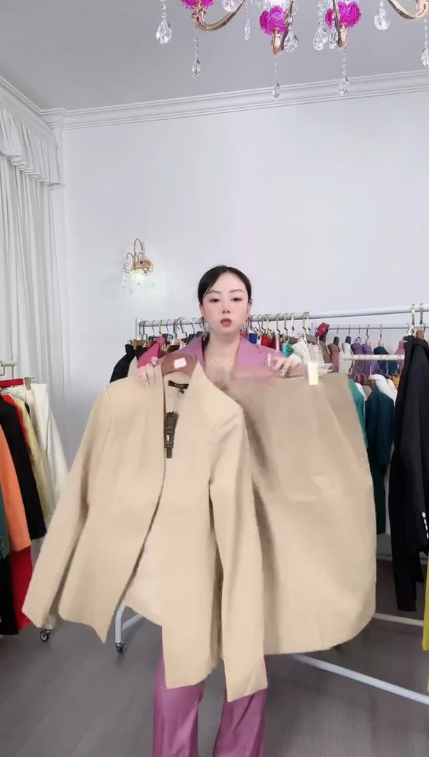 XXL码套裙（不退不换、高品质西装现货清仓处理）