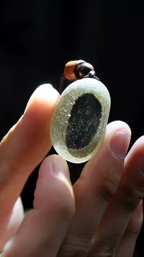 吊坠(赠链)未镶嵌水晶水晶
