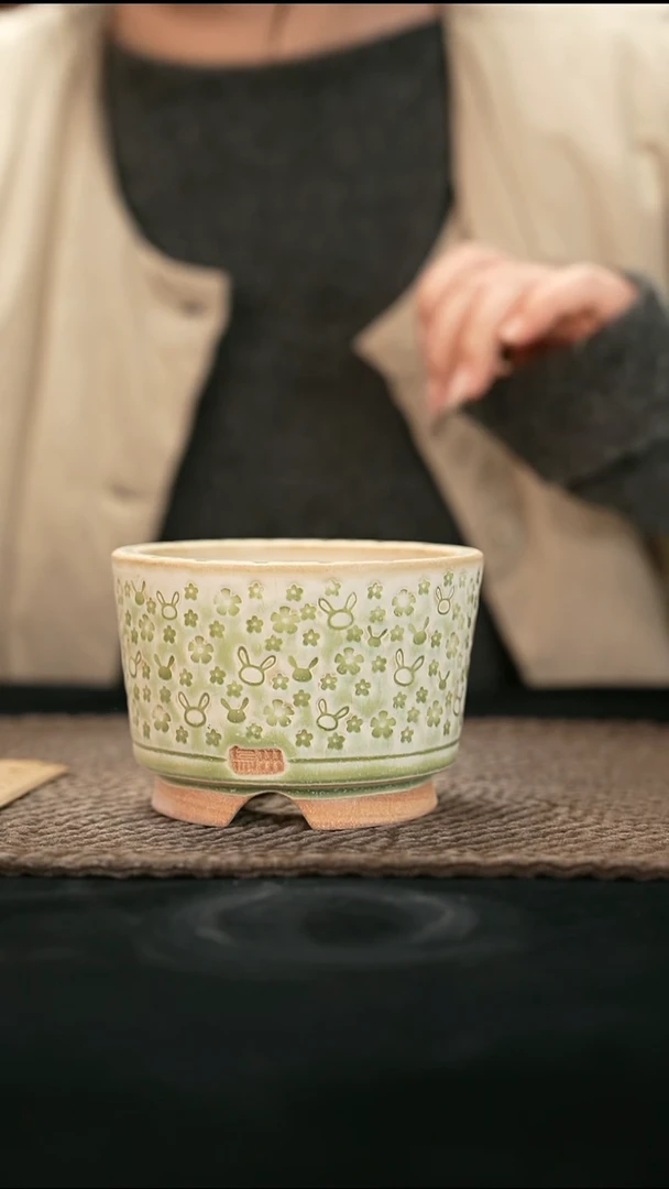 口径9花盆-12-26-615特默认有瑕