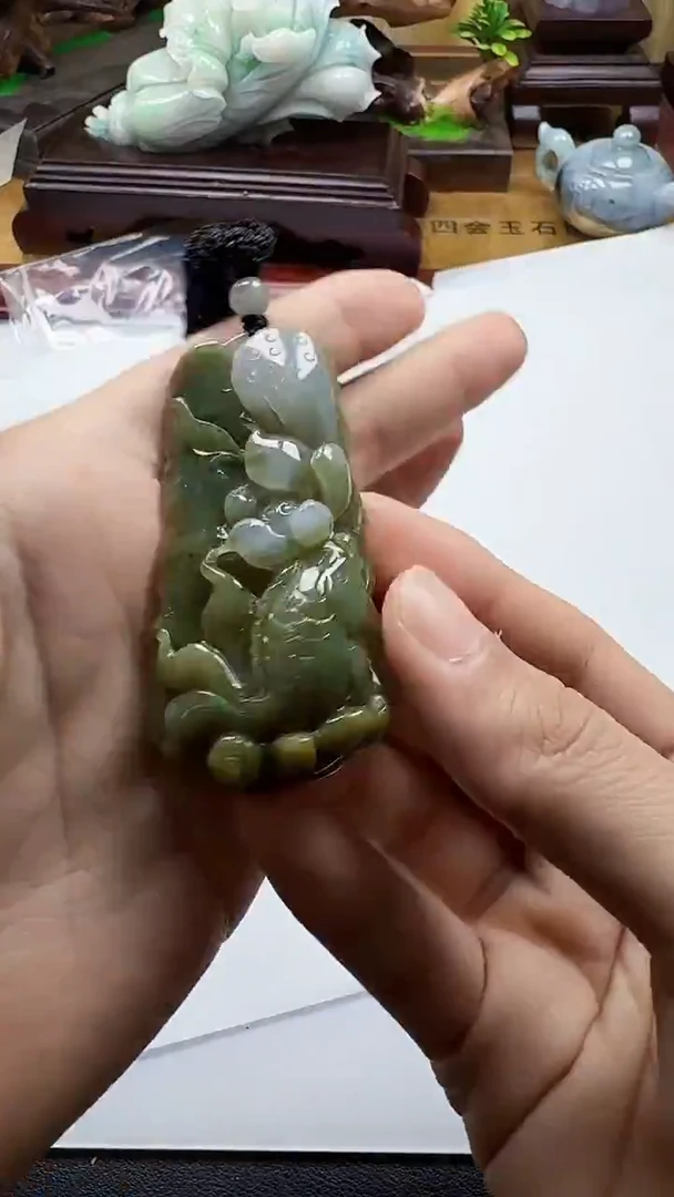 吊坠(不含链)未镶嵌翡翠1