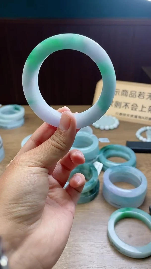 定制翡翠手镯未镶嵌木*茹定制