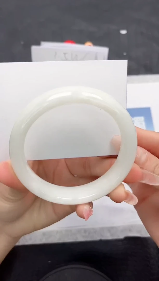 【闪购商品】和田玉手镯未镶嵌L162-62.1