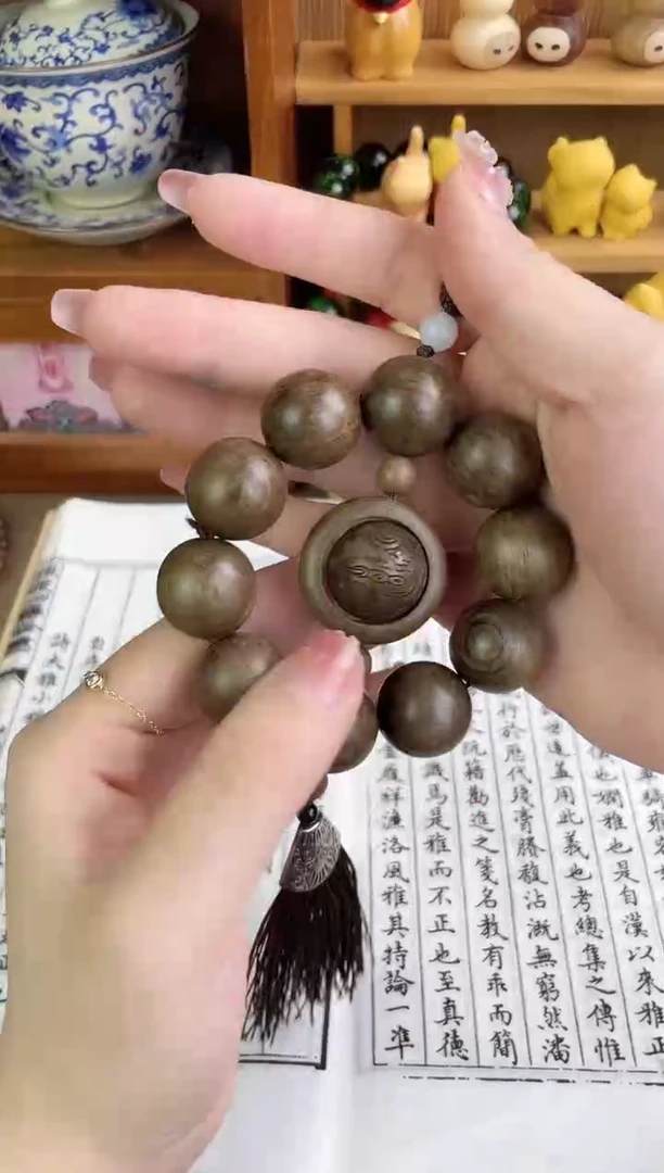 非洲檀香无事牌菩提木质串珠手串/多发性其一/不带盒子