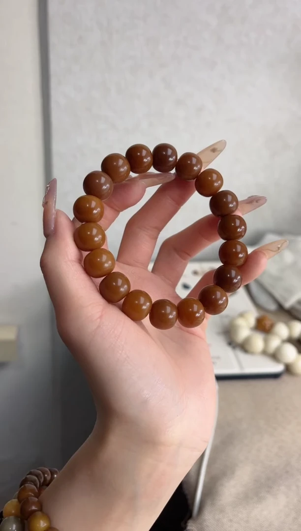 【闪购商品】菩提根/象牙果手串m780干磨苹果12*13