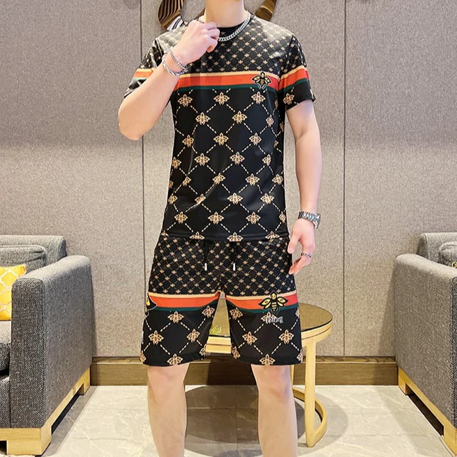 韦内卡彻欧货潮牌男装夏装新款衣服男士冰丝t恤短袖短裤套装时尚