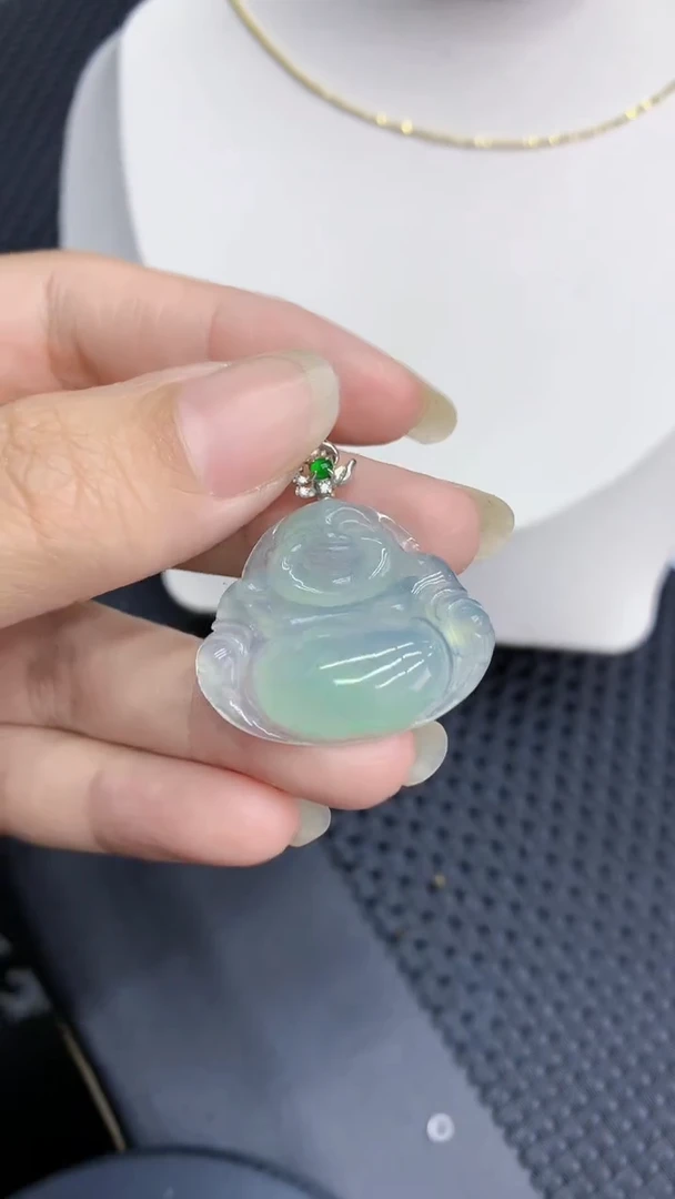 【闪购商品】翡翠颈饰18K金镶嵌            8