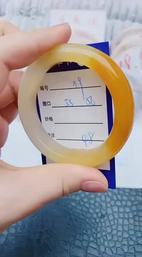 未镶嵌手镯石英质玉x9+55-56