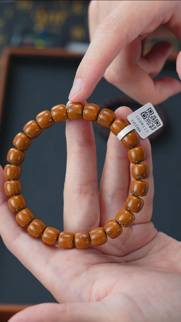 手串紫金鼠实心老型9      10709