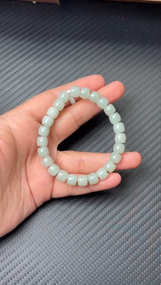 未镶嵌手串和田玉且末微色差近矿卡10M