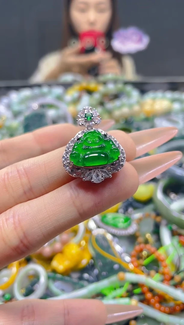 颈饰未镶嵌翡翠/L/翡翠A货，一件也是批发价