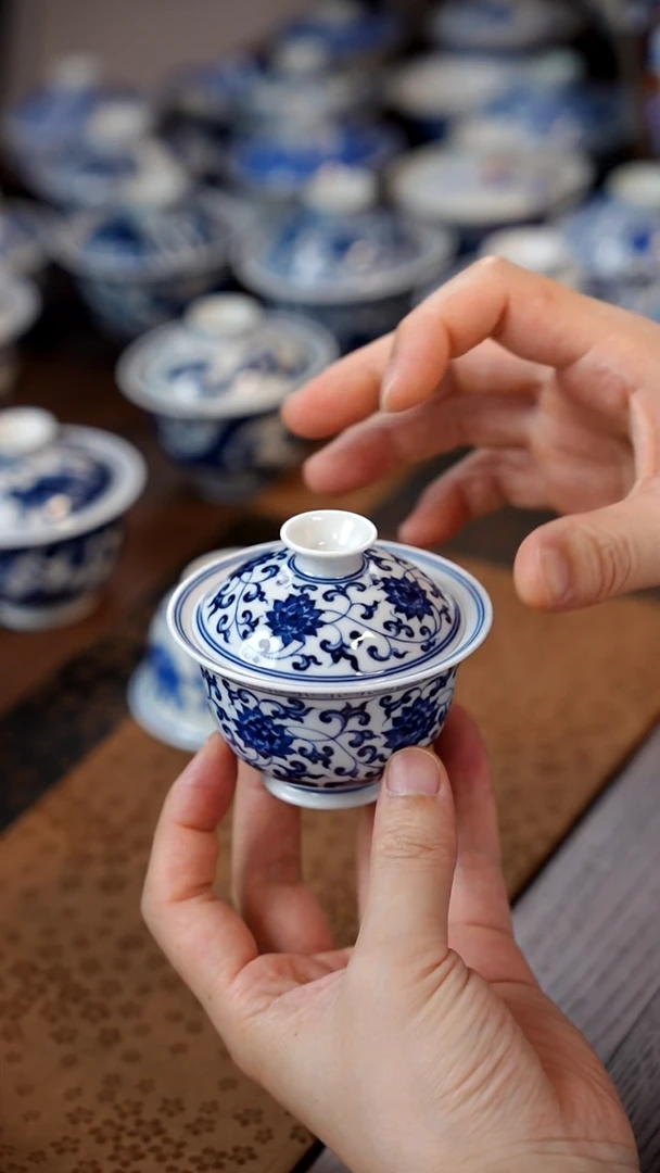 120春风缠枝盖碗21111111