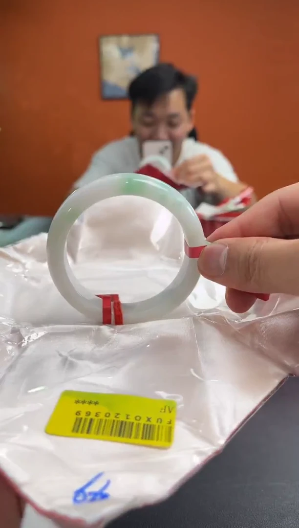 未镶嵌手镯翡翠翡翠54
