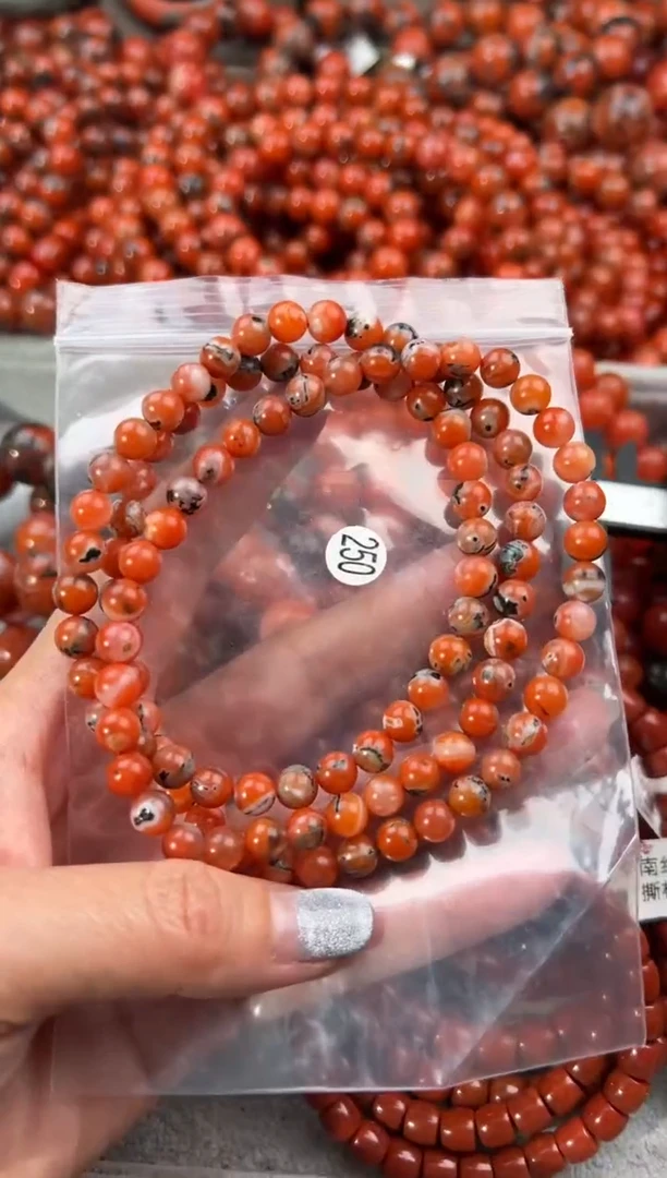 未镶嵌手串南红玛瑙6+