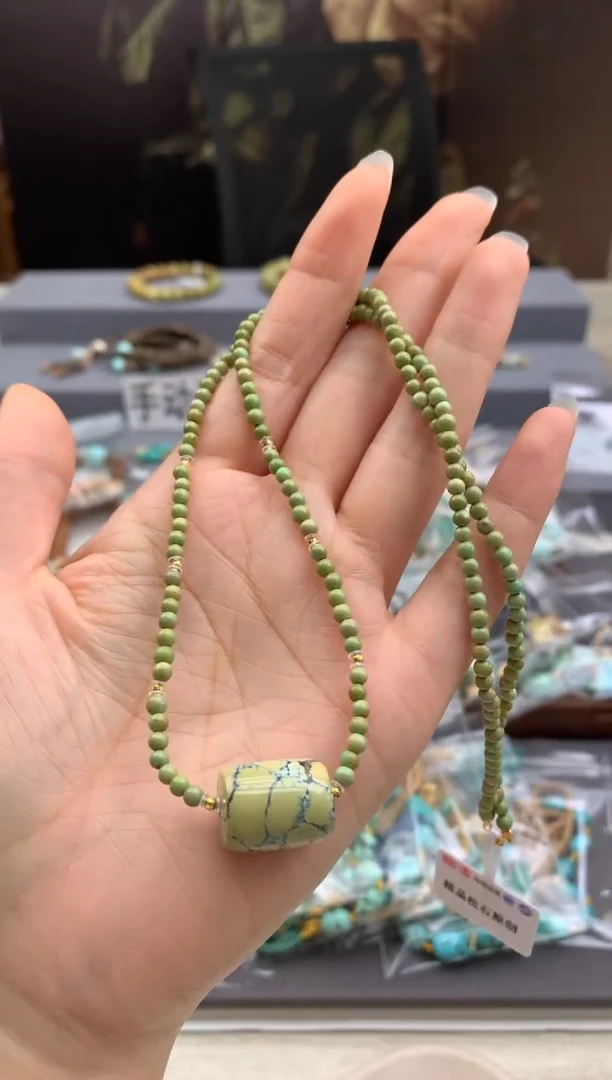 18K金镶嵌绿松石套链茜.C115