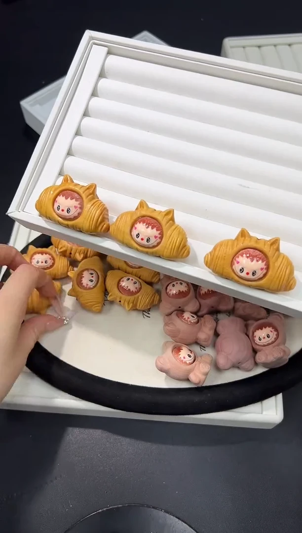 81R多样性阿帆其一【1个】默认微瑕