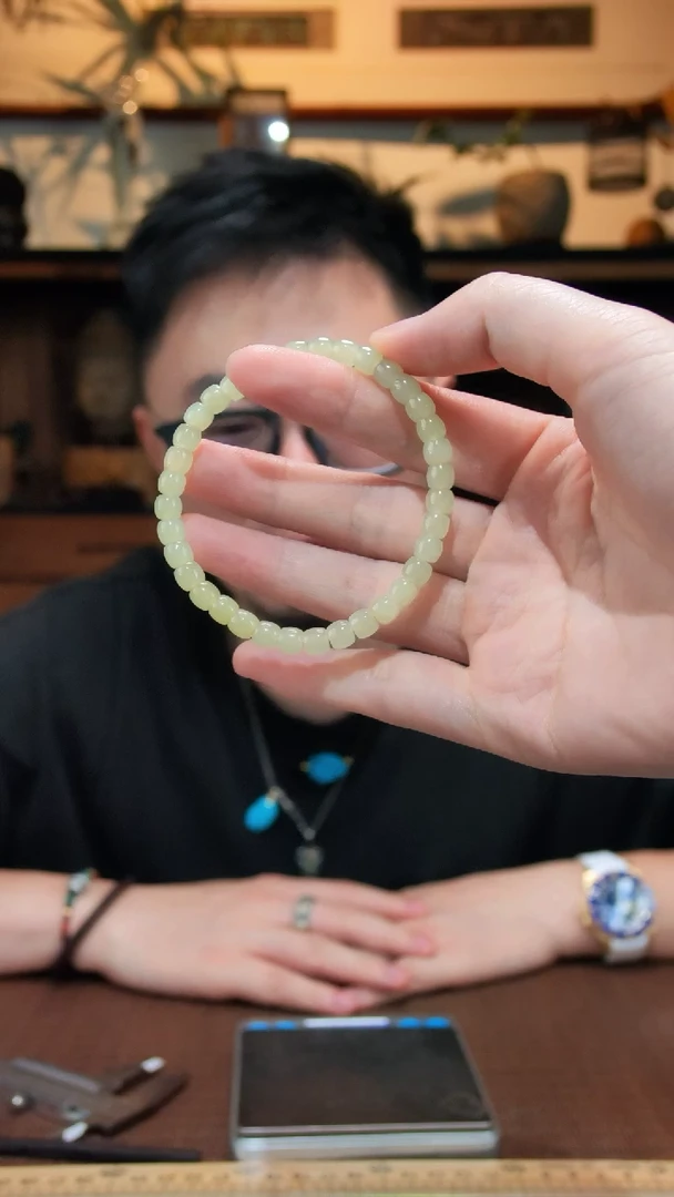 手串未镶嵌和田玉黄口老型手串ZD6*