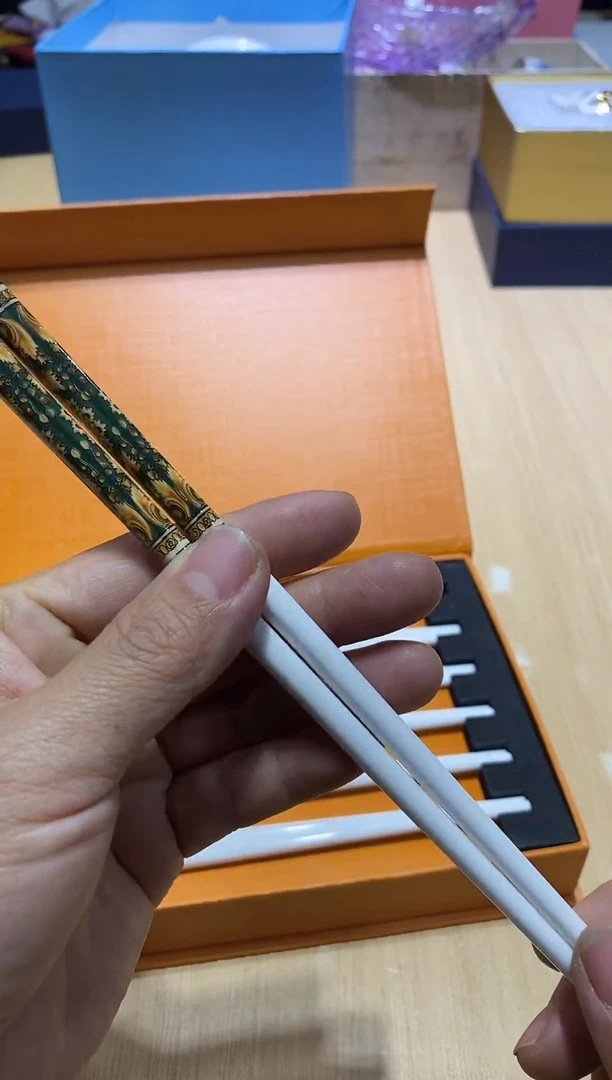 瓷片全场正品,一件不留@@1